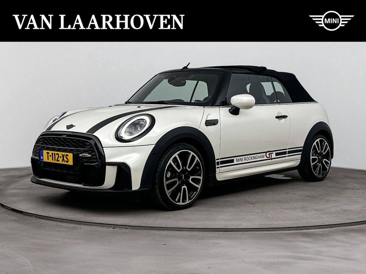 MINI Cabrio - Cooper Rockingham GT JCW Automaat / JCW Sportstoelen / Comfort Access / Achteruitrijcamera - AutoWereld.nl