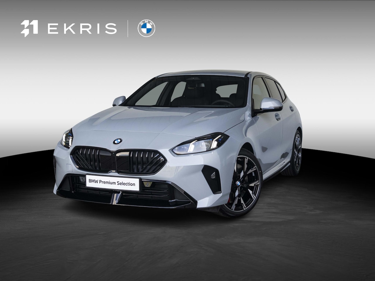 BMW 1-serie - 120 | M Sportpakket Pro | Comfort Access | 19 inch | Driving Assistant Plus | Sportstoelen - AutoWereld.nl