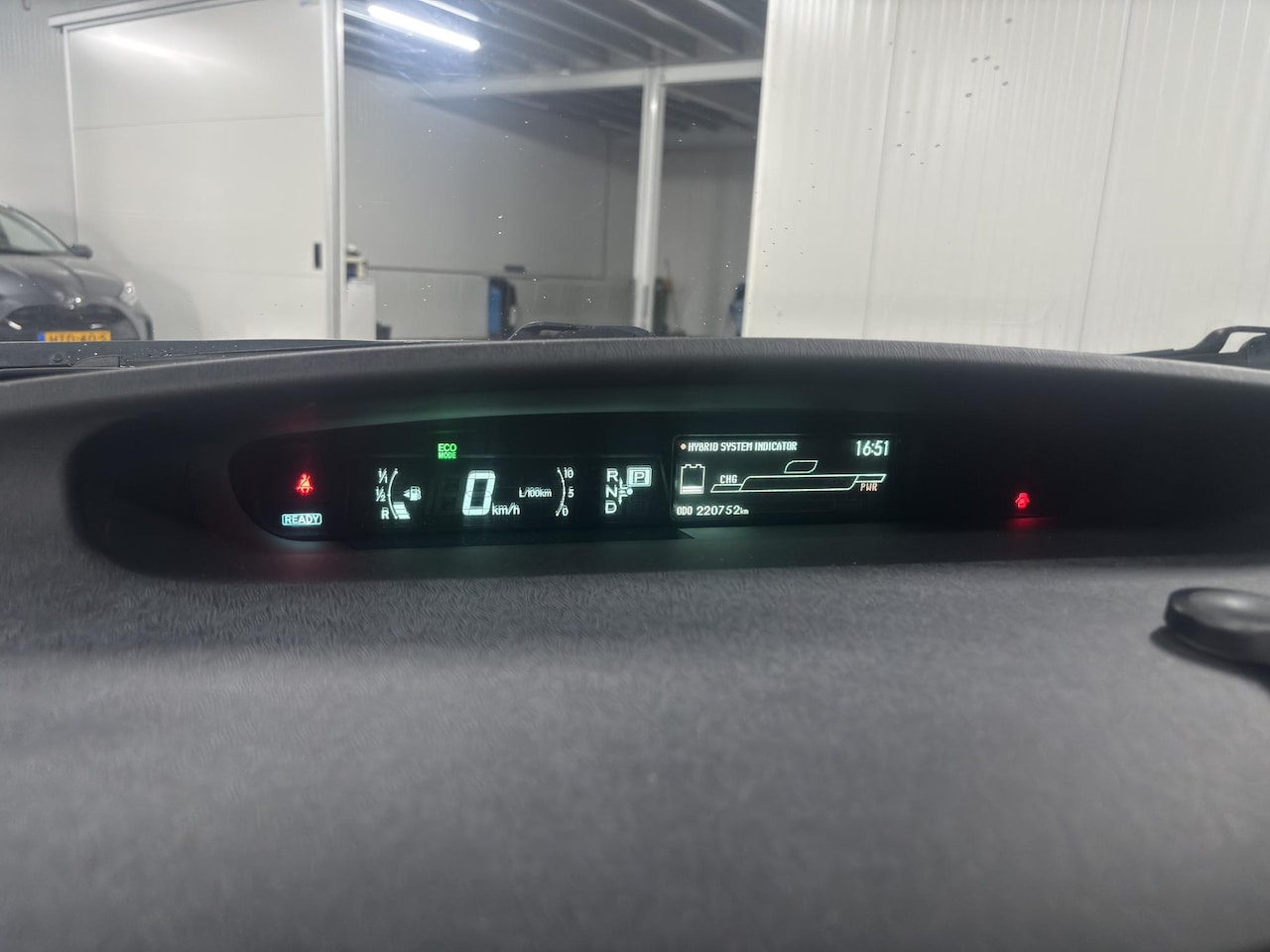 Toyota Prius - 1.8 Executive 1.8 Executive - AutoWereld.nl