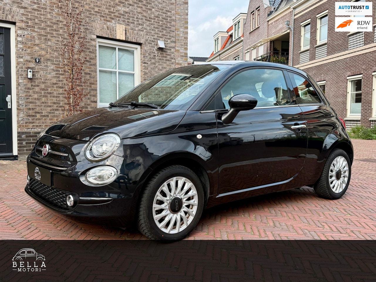 Fiat 500 - 1.2 Lounge | RIJKLAARPRIJS | Black on Black | Apple CarPlay | Navigatie | Weinig Kilometer - AutoWereld.nl