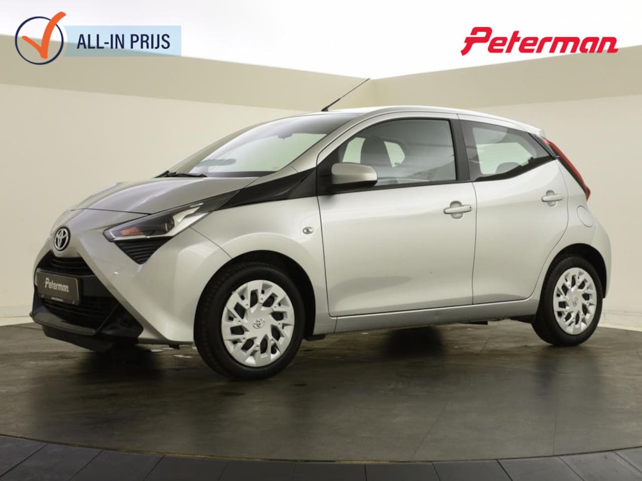 Toyota Aygo - 1.0 VVT-i x-play | Camera | Airco | Bluetooth - AutoWereld.nl