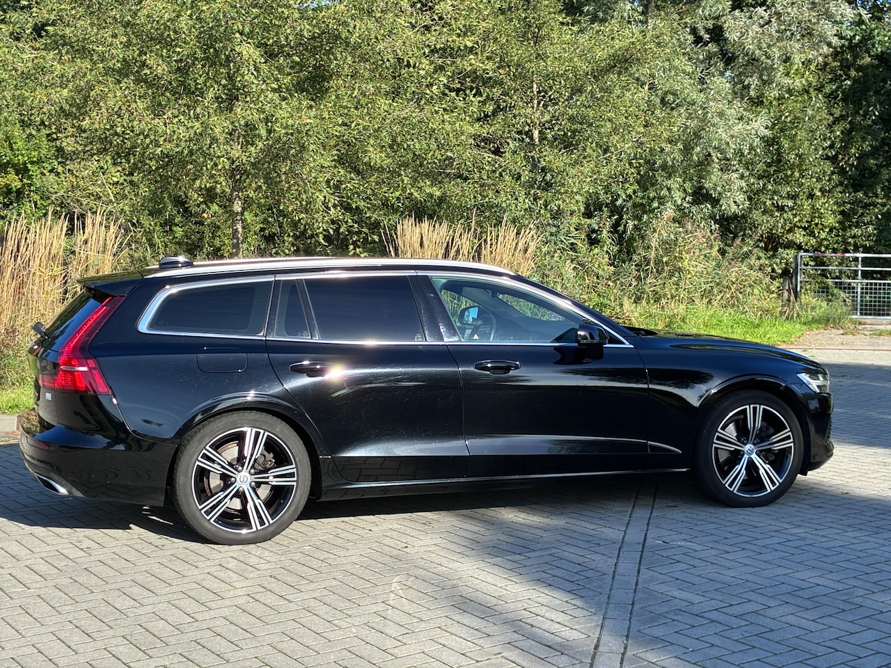 Volvo V60 - 2.0 T8 Recharge AWD Inscription - AutoWereld.nl
