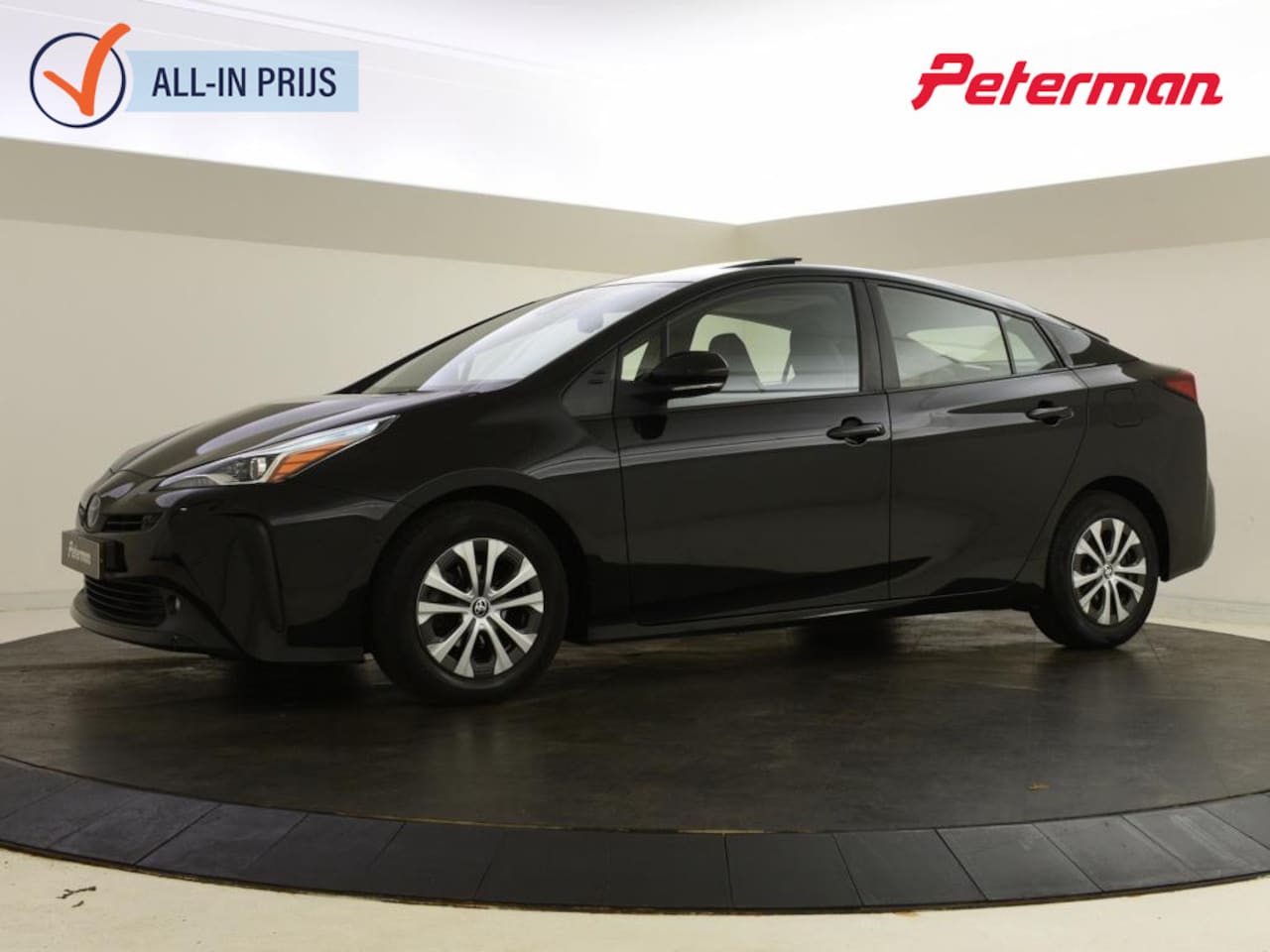Toyota Prius - 1.8 Executive | Leder | JBL | Blindspot | Head-up | Panorama - AutoWereld.nl
