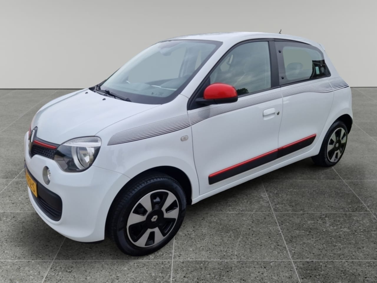 Renault Twingo - 1.0 SCe Collection 1.0 SCe Collection - AutoWereld.nl