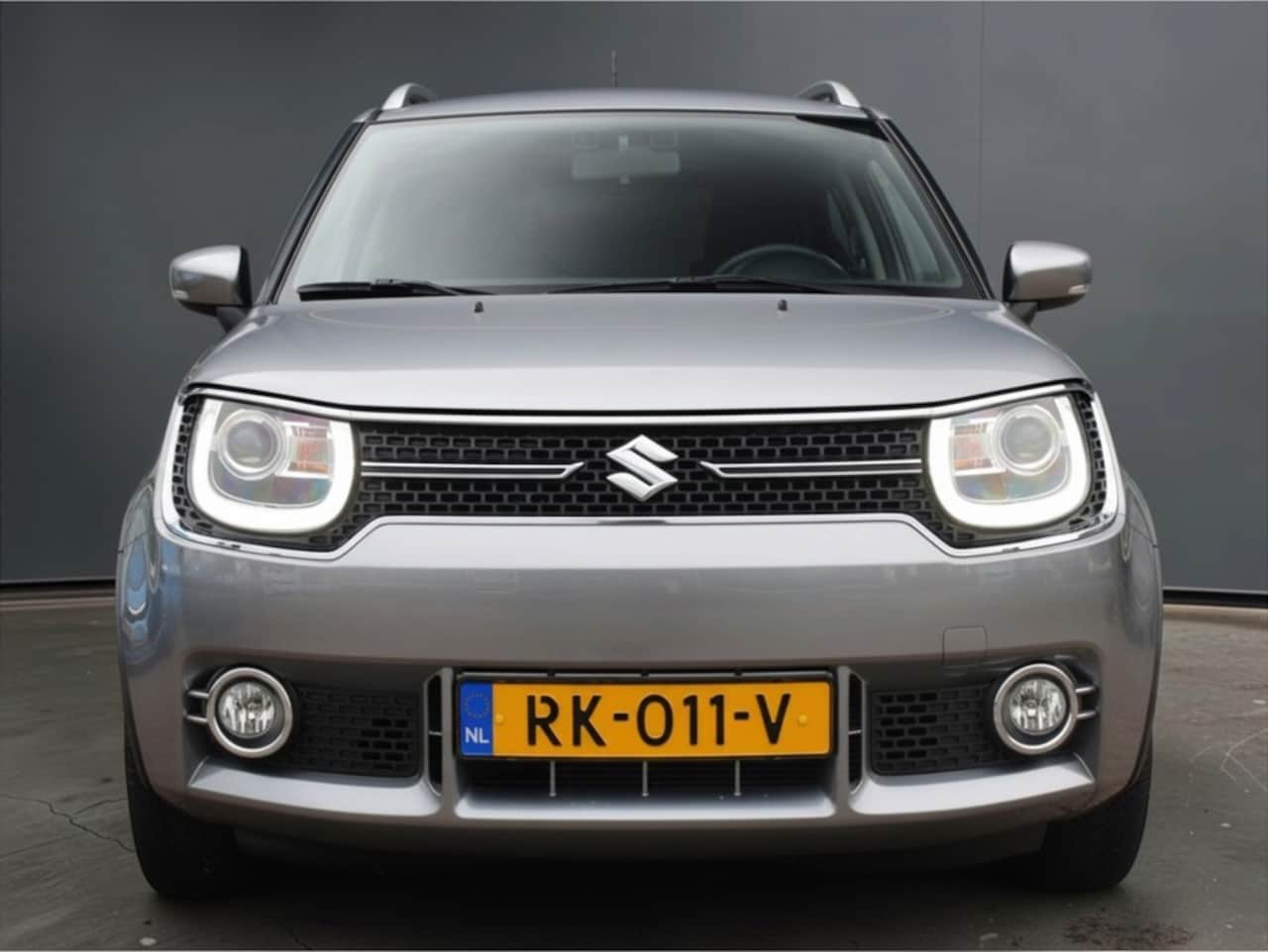 Suzuki Ignis - 1.2 Stijl 1.2 Stijl, Parkeercamera, Multimediascherm, Stoelverwarming, Dealeronderhouden, NAP