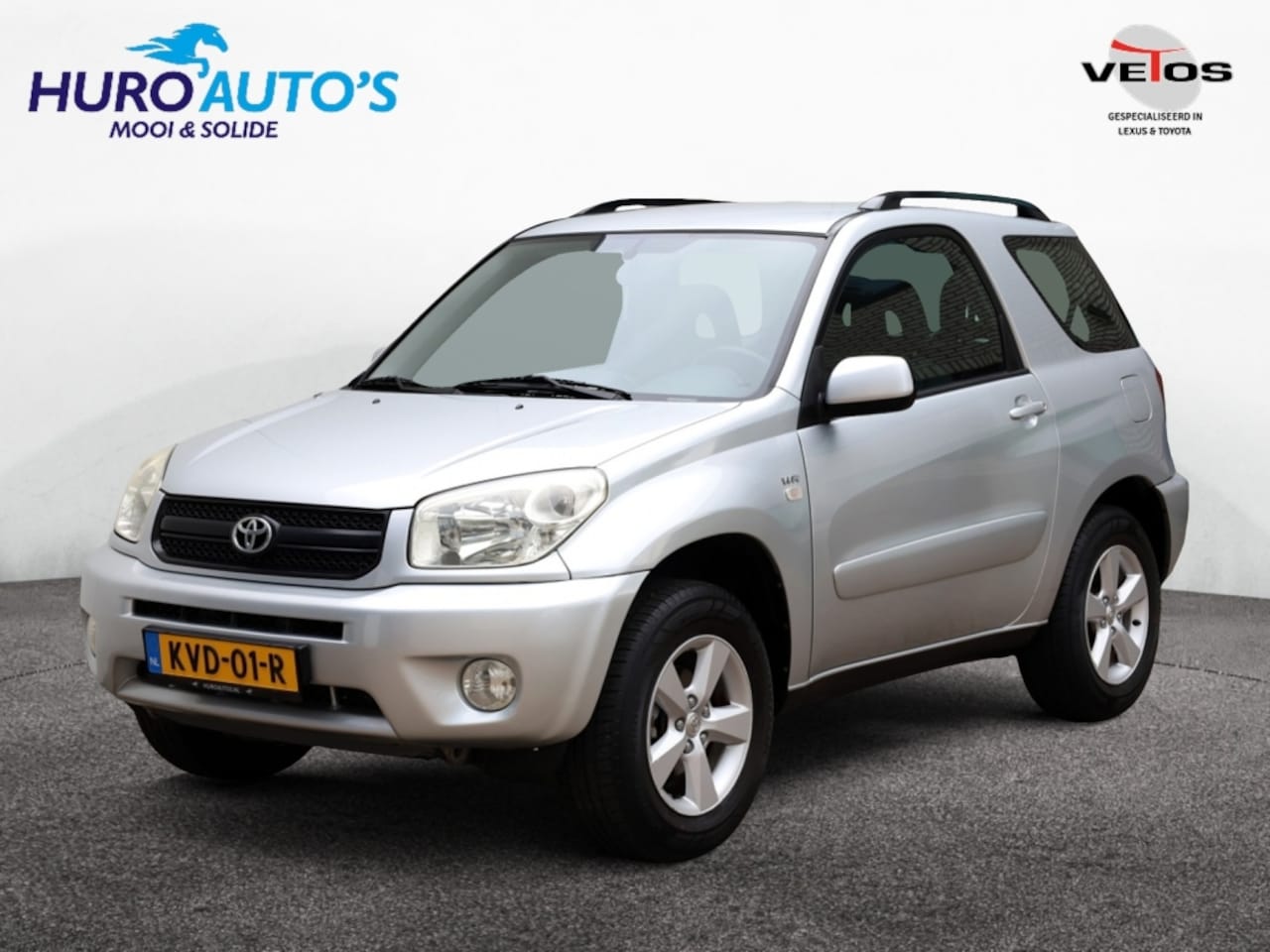 Toyota RAV4 - 1.8-16V VVT-i Luna | Airco - AutoWereld.nl