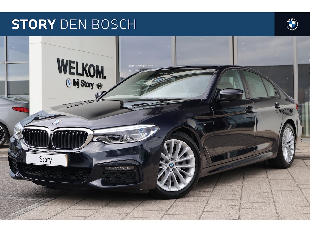 BMW 5-serie - 520i High Executive M Sport Automaat / Achteruitrijcamera / Adaptieve LED / Stoelverwarmin - AutoWereld.nl