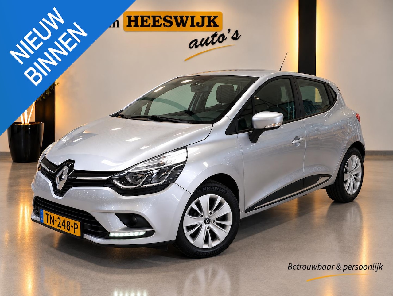 Renault Clio - 0.9 TCe Limited 0.9 TCe Limited - AutoWereld.nl