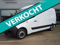 Renault Master - T35 2.3 dCi 135 L2H2 RED HAAK|CRUISE|CAMERA|LAT-OM-LAT|VLAKKE VLOER