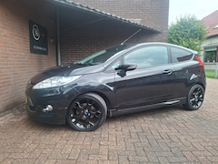 Ford Fiesta - 1.6 Metal 135PK Airco / Lederen Bekleding / Sport Pakket / 17 Inch / Stuurbediening