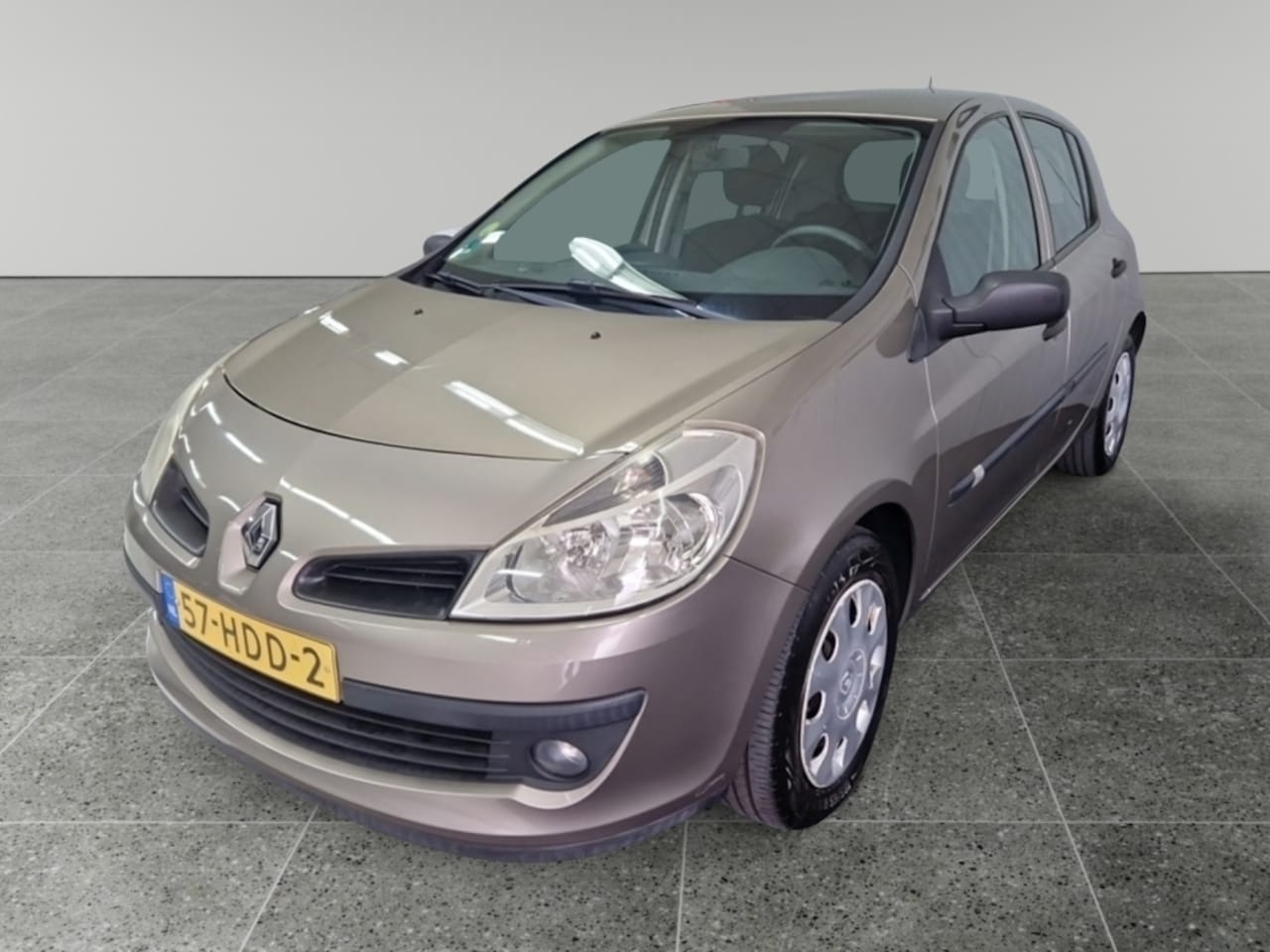 Renault Clio - 1.2 TCE Expression 1.2 TCE Expression - AutoWereld.nl