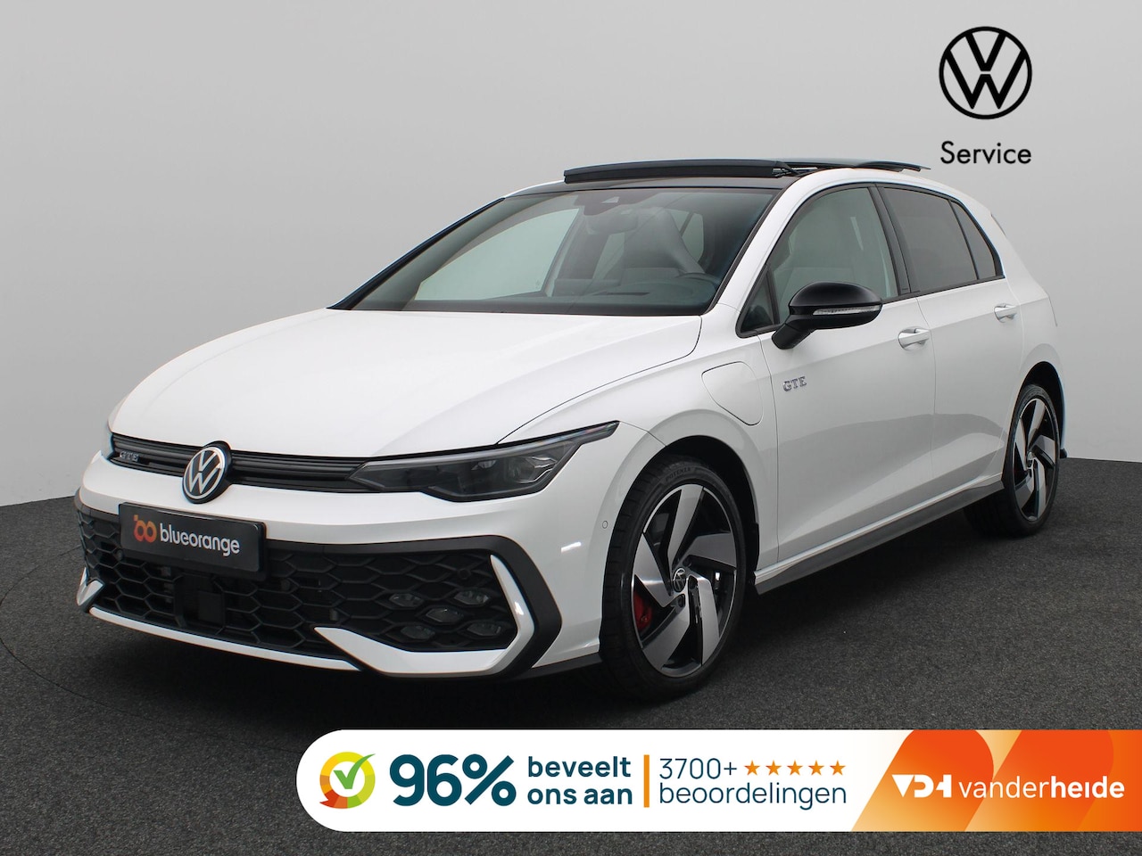Volkswagen Golf - 1.5 eHybrid GTE 272 PK DSG Black style, Leder, Trekhaak, Head-Up Display, Panoramadak, Mat - AutoWereld.nl
