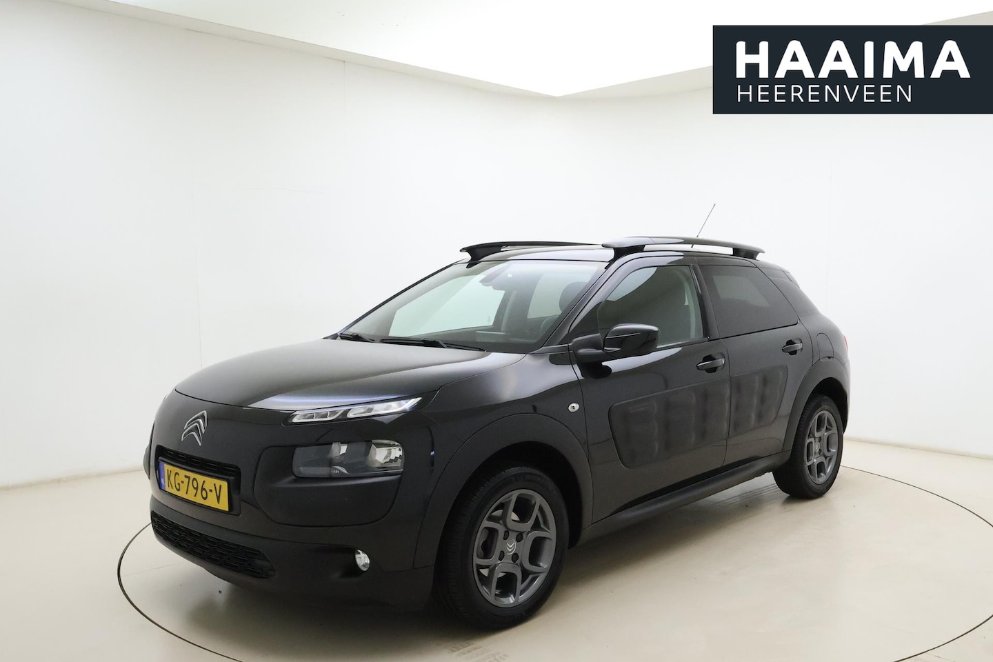 Citroën C4 Cactus - PureTech 110 Shine | Navigatie | Climate & Cruise Control | LM-velgen | Camera | Trekhaak - AutoWereld.nl