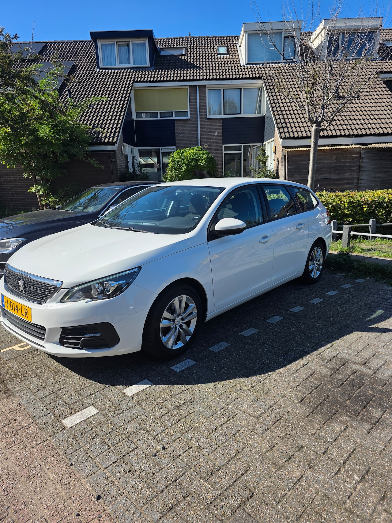 Peugeot 308 SW - 1.2 PureTech Active - AutoWereld.nl