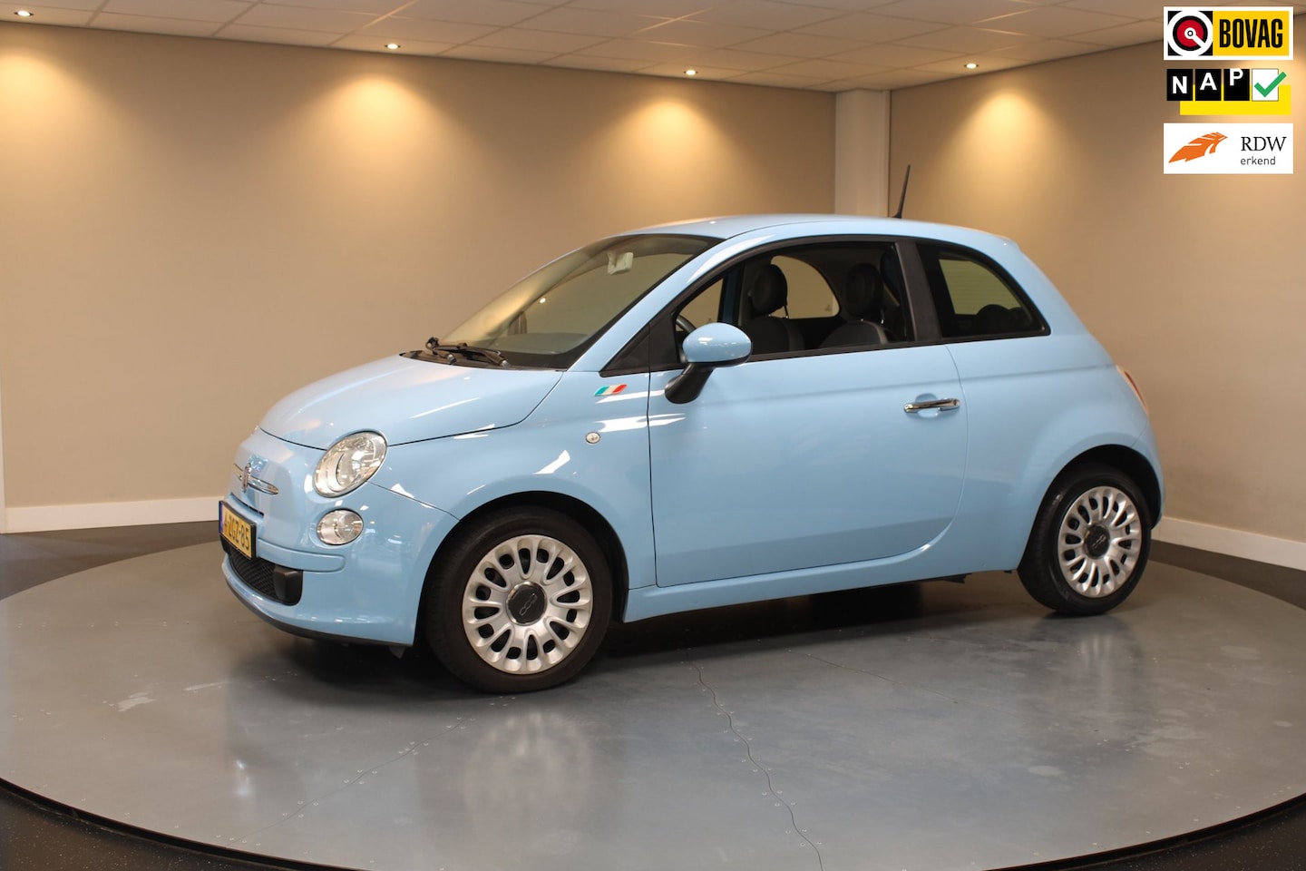 Fiat 500 - 1.0 TwinAir Pop *Baby Blue* Top onderhouden! Airco|Isofix|NAP|Origineel NL|Prachtige kleur - AutoWereld.nl