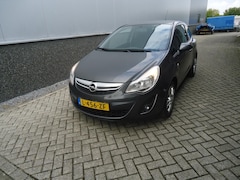 Opel Corsa - 1.2 16V 3D Selection