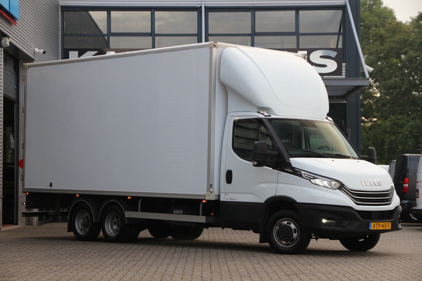 Iveco Daily - 40C18 | Aut. | BE / Clixtar | N1 | 2850KG laadvermogen.. - AutoWereld.nl