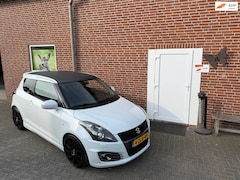 Suzuki Swift - 1.6 Sport Stoelverwarming, KEYLESS, ECC, Parelmoer, Carbon, Zeer Netjes