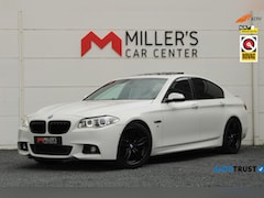 BMW 5-serie - 528i Softclose HUD Pano Memory Keyless Schermen achter