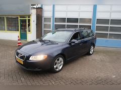 Volvo V70 - 2.0T Momentum