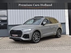 Audi Q5 - 55 TFSI e S-Line 367 Pk Quantum Grey Exclusive Pano Luchtvering ACC Sfeer 20 Inch