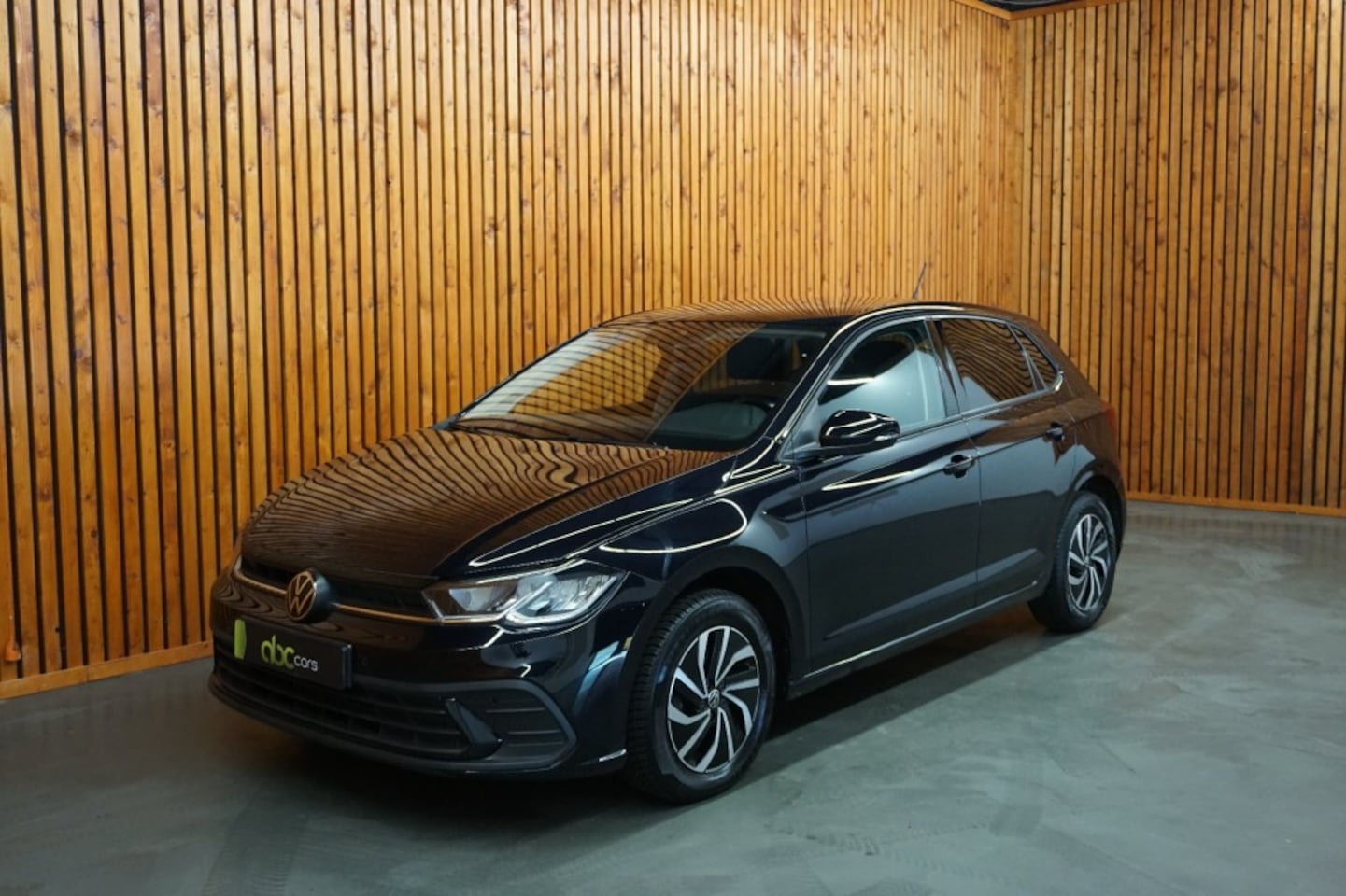 Volkswagen Polo - 1.0 TSI LIFE BNS Apple Carplay Stoelverwarming Lane assist - AutoWereld.nl