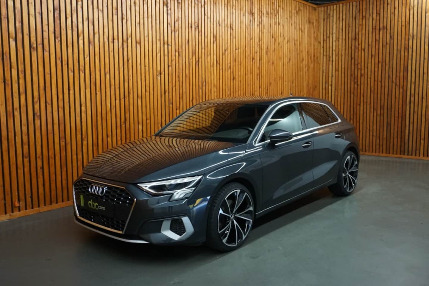 Audi A3 Sportback - SPORTBACK 30 TFSI BUSINESS EDITION AUTOMAAT - AutoWereld.nl