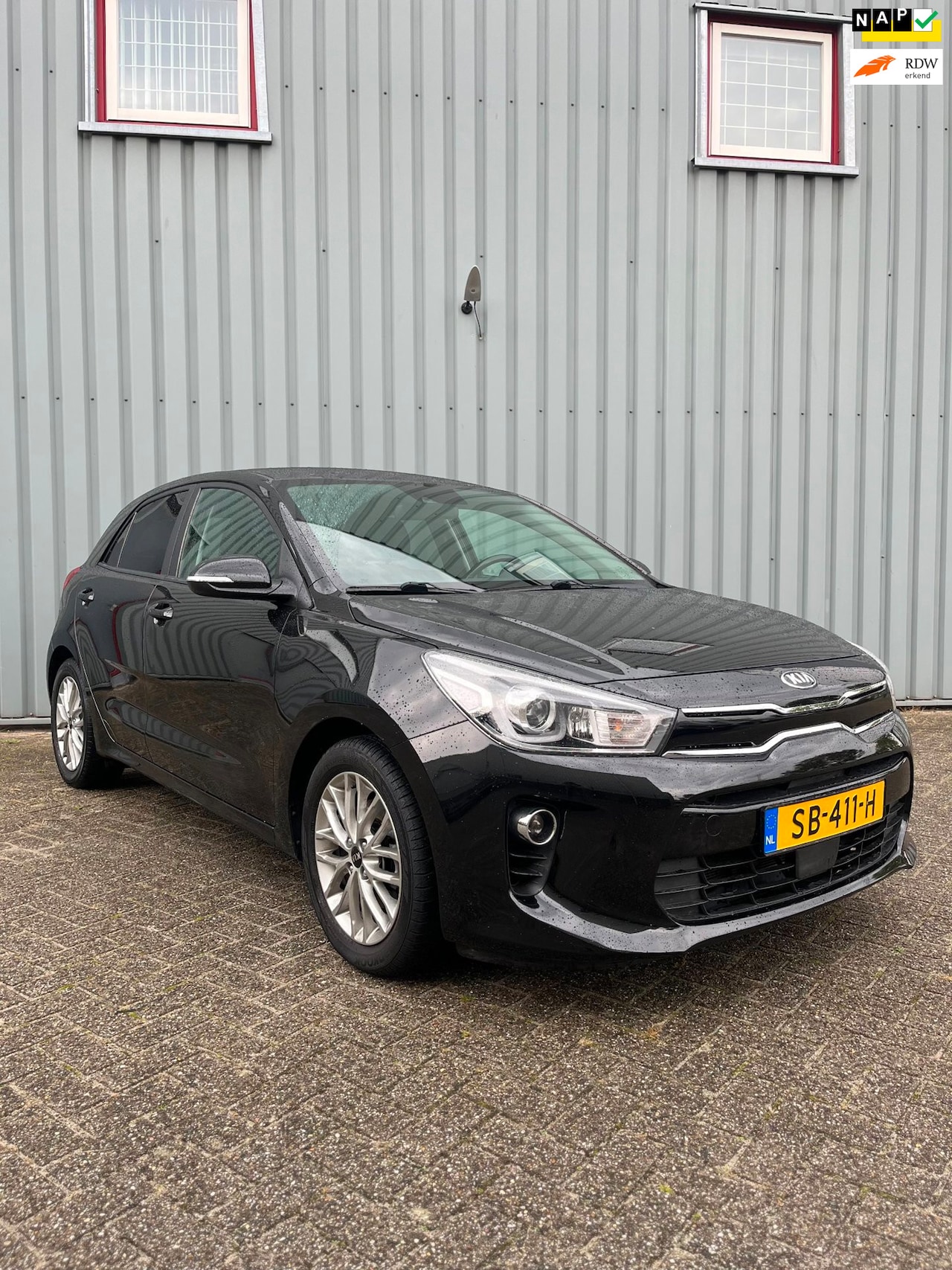 Kia Rio - 1.0 TGDI DynamicLine zeer nette auto eerste eig. - AutoWereld.nl