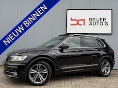 Volkswagen Tiguan - 1.5 TSI ACT Highline Automaat R-line/Pano/Virtual