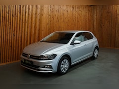 Volkswagen Polo - 1.0 TSI COMFORTLINE / Navigatiesysteem / Apple Carplay / ACC