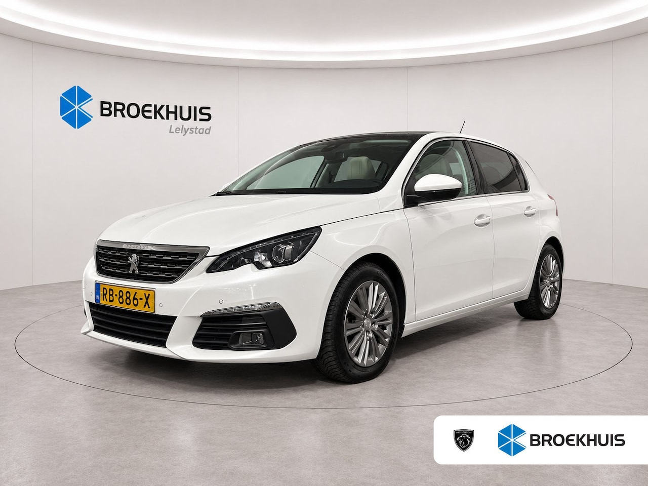 Peugeot 308 - 1.2 PURETECH 130PK 5-DRS ALLURE AUTOMAAT / NAVI / LEDER / CLIMA / FULL-LED / PDC / PARELMO - AutoWereld.nl