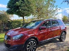 Nissan Qashqai - Qashqai+2 2 2.0 4WD Connect Edition, Panoramadak, Rondomzicht camera