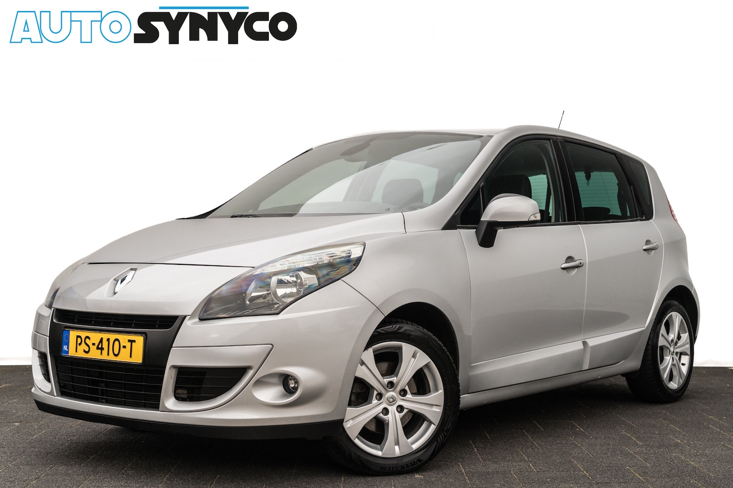 Renault Scénic - 2.0 Dynamique Automaat | Trekhaak | Cruise | PDC | Climate Control | Keyless - AutoWereld.nl