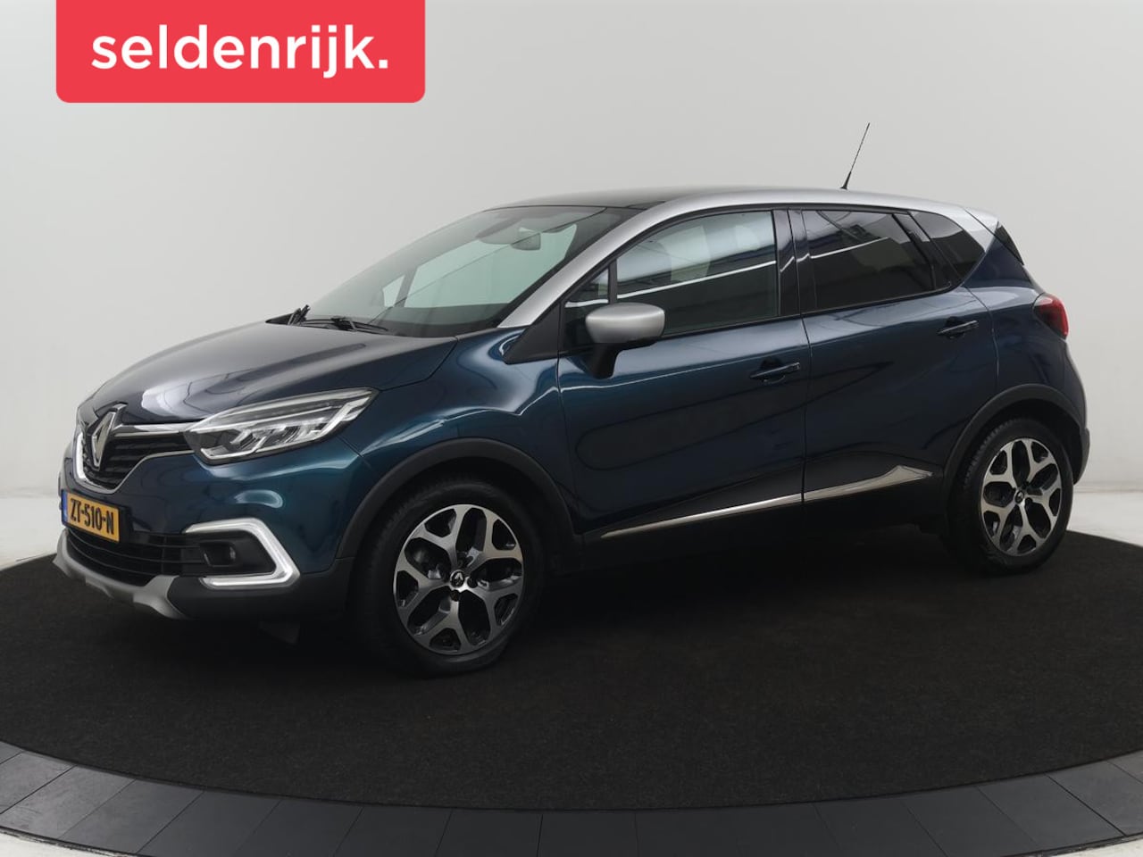 Renault Captur - 1.3 TCe Version S | Automaat | Panoramadak | Trekhaak | Cruise control | Dodehoek detectie - AutoWereld.nl