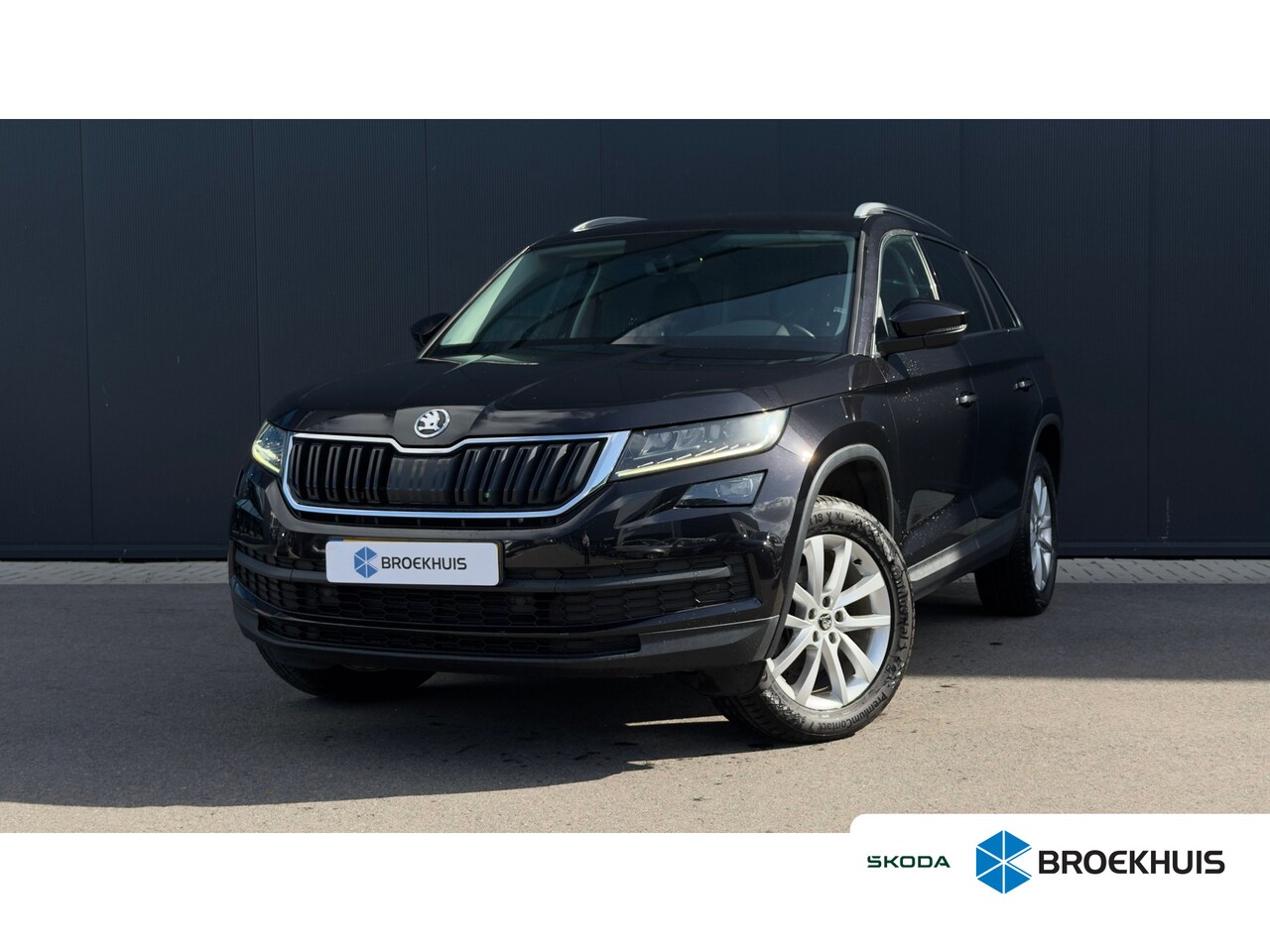 Skoda Kodiaq - 1.5 TSI Business Edition 150pk DSG/AUTO | Cruise Control | Trekhaak | Navigatie | Achterui - AutoWereld.nl