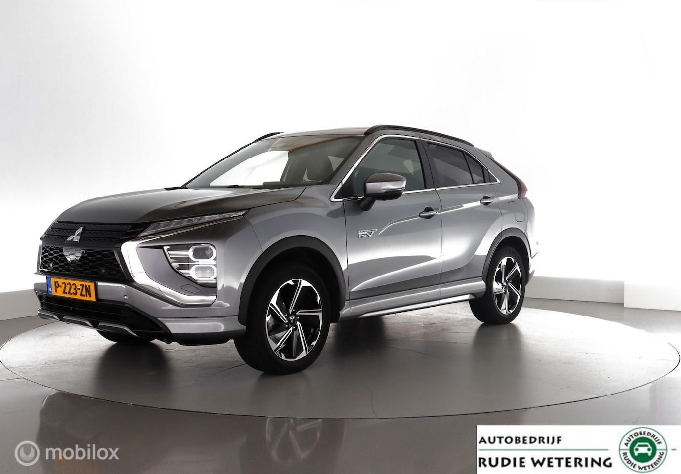 Mitsubishi Eclipse Cross - 2.4 PHEV 188PK 4WD Executive trekhaak|leer|led|cam|acc|ecc|lmv18 - AutoWereld.nl
