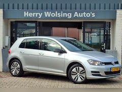 Volkswagen Golf - 1.2 TSI Comfort Pdc Carplay Clima