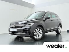 Volkswagen Tiguan - 1.4 TSI eHybrid Elegance | 245 PK | SoH 100% | Adaptive Cruise Control | Achteruitrijcamer