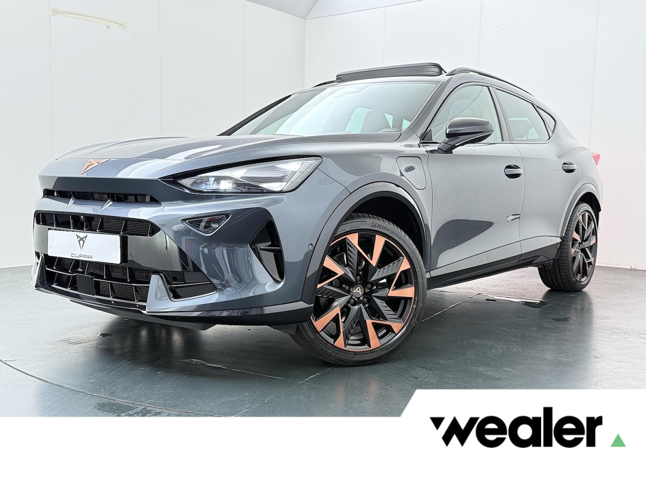 CUPRA Formentor - 1.5 TSI e-Hybrid VZ | 272 PK | SoH 99% | Adaptive Cruise Control | Panoramadak | Sennheise - AutoWereld.nl
