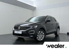 Volkswagen T-Roc - 1.5 TSI Sport | 150 PK | Adaptive Cruise Control | Climate control | LED verlichting | Dra