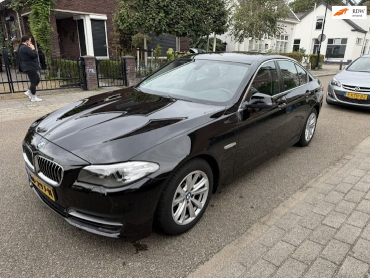 BMW 5-serie - 518d Business 518d Business - AutoWereld.nl