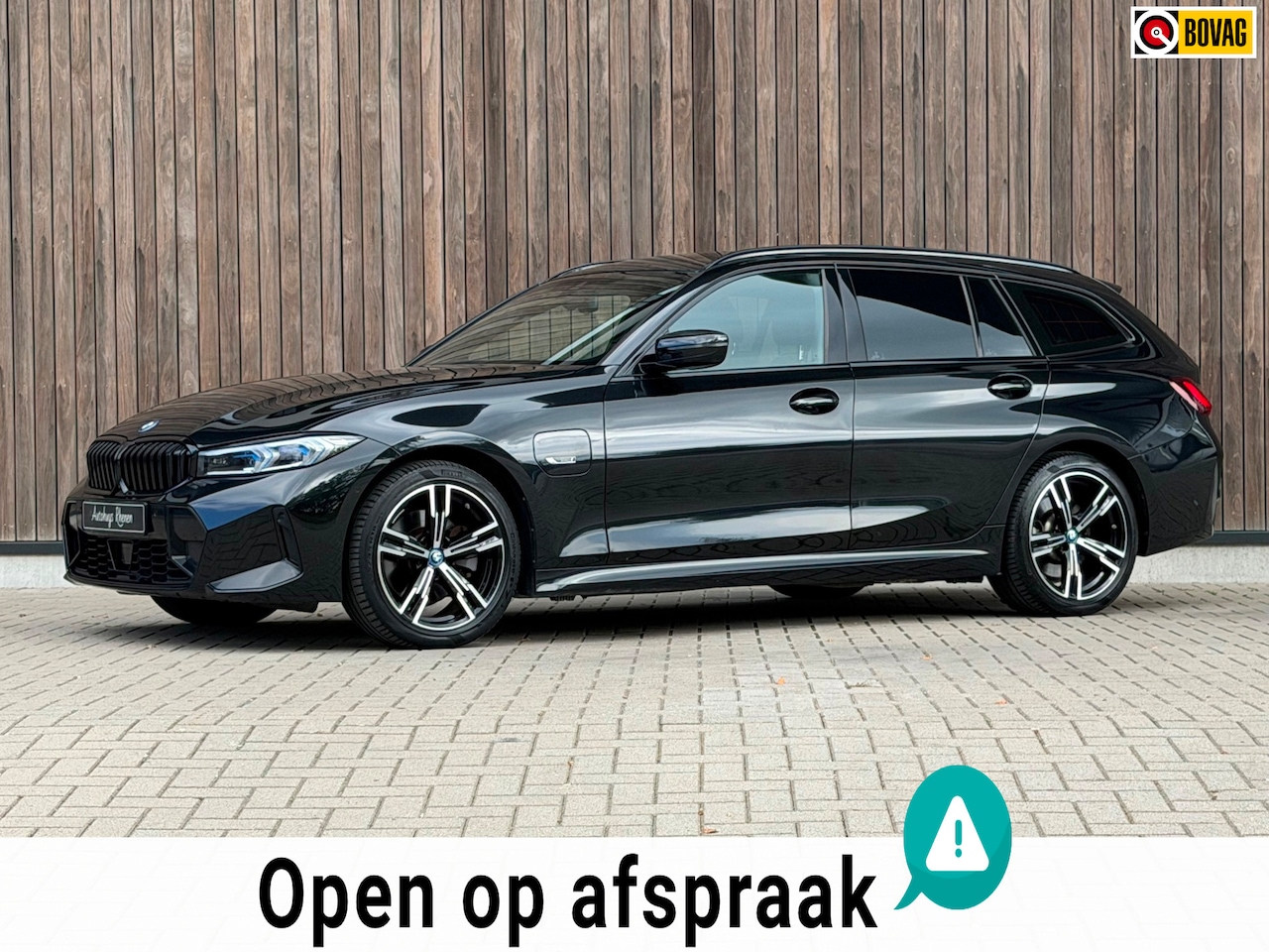 BMW 3-serie Touring - 330e High Executive / M-sport / Trekhaak / Adaptief Cruise / - AutoWereld.nl