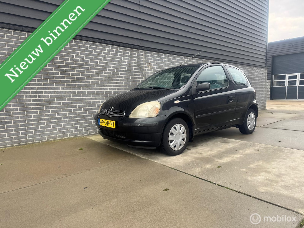 Toyota Yaris - 1.0-16V VVT-i APK NAP Nette Auto Onderhoudsboekjes - AutoWereld.nl