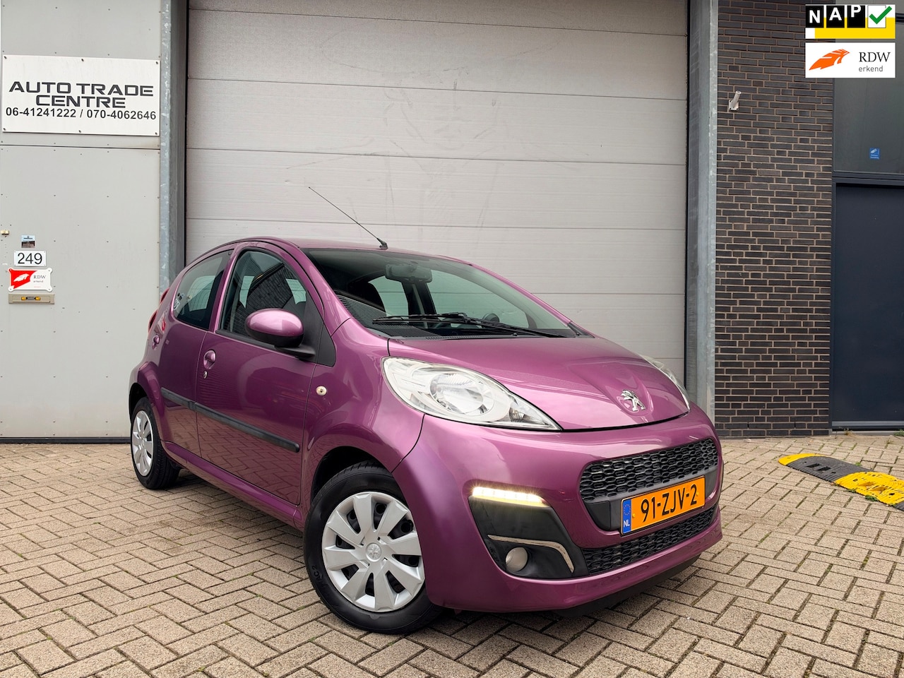 Peugeot 107 - 1.0 Active [25000 KM | Airco | Elek. pakket | Dealer OH | 1ste eigenaar] - AutoWereld.nl