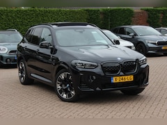 BMW iX3 - High Executive 80 kWh / SOH 97, 4% / Trekhaak / Panoramadak / 360Camera / Head-up / 20'' /