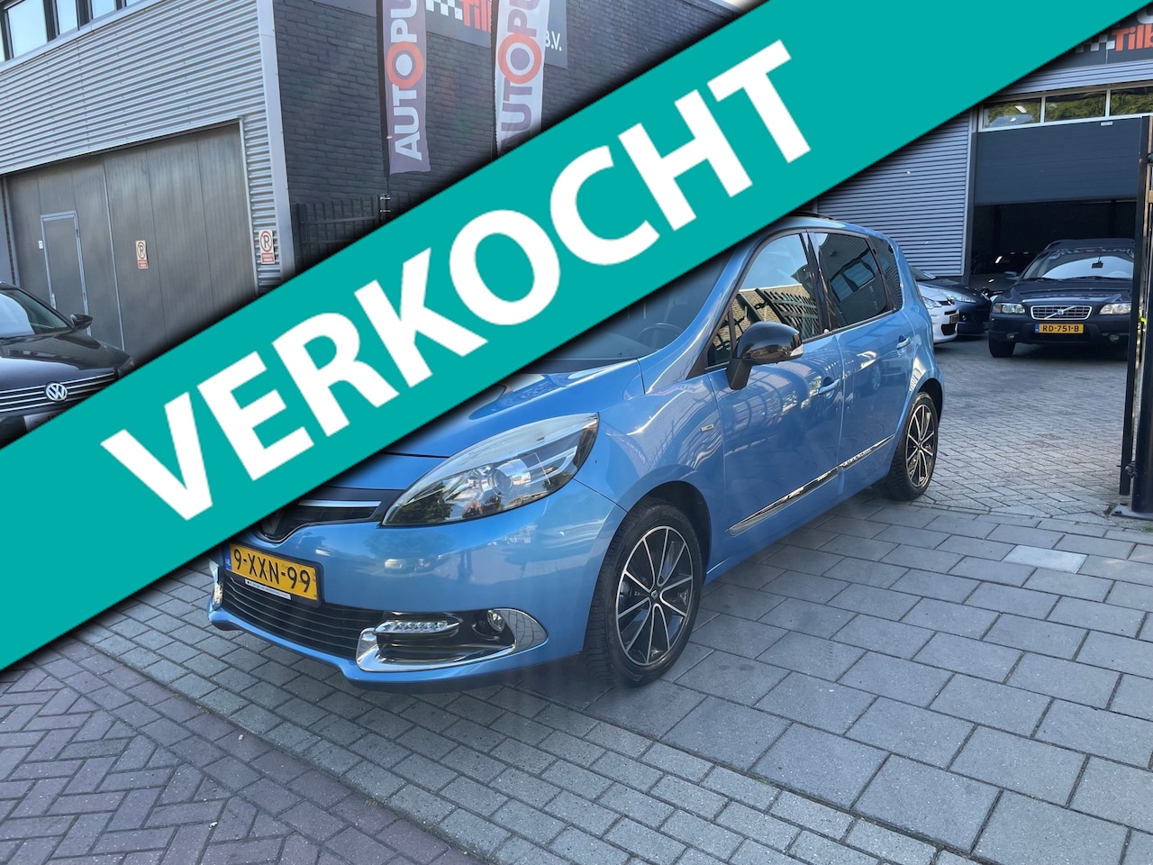 Renault Scénic - 1.2 TCe Bose 2e Eigenaar! Trekhaak Airco Navi PDC NAP APK - AutoWereld.nl
