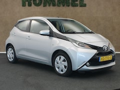 Toyota Aygo - 1.0 VVT-i x-play - ORIGINEEL NEDERLANDSE AUTO - AIRCO - BLUETOOTH TELEFOONVOORBEREIDING