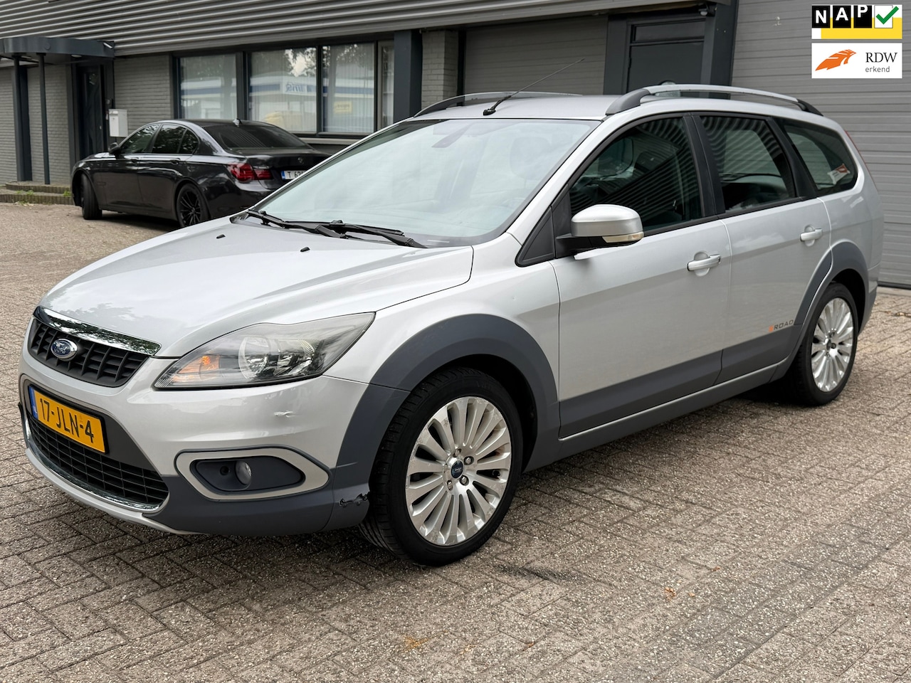 Ford Focus Wagon - 1.8 Titanium Flexi Fuel 1.8 Titanium Flexi Fuel - AutoWereld.nl