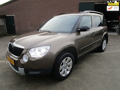 Skoda Yeti - 1.2 TSI Comfort airco nieuwe motor nieuwstaat lm