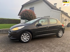 Peugeot 207 - 1.4-16V / Bj: 2007 / Airco / apk tot 06-2027